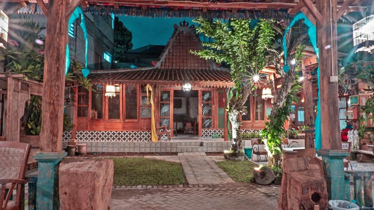 Budarno Homestay Kejayan Экстерьер фото