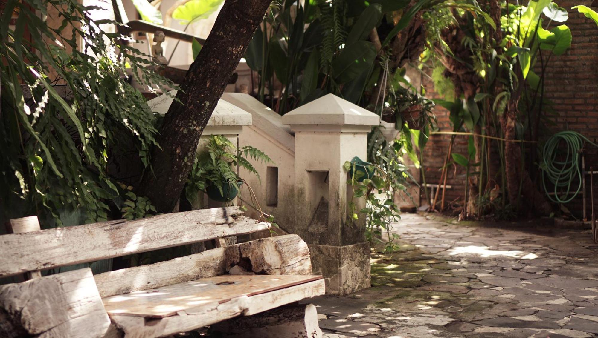 Budarno Homestay Kejayan Экстерьер фото